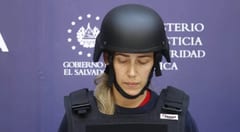 Autoridades colombianas trasladaron a los condenados por el asesinato de Pecci a guarniciones militares