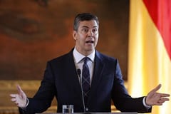 Tribunal de Cuentas revoca decretos de Santiago Peña