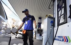 Valdovinos afirma que hay condiciones para bajar precios de importados y combustibles