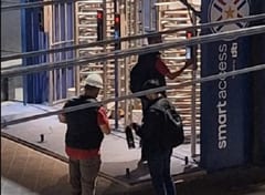 Policía cuestiona uso de molinetes en Defensores del Chaco por peligro de avalanchas