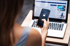Cliente pierde más de G. 22 millones tras hackeo a su cuenta Mango