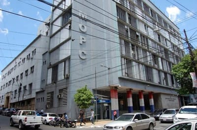 Renuncia directora interina de Obras tras denuncias de maltrato a funcionario