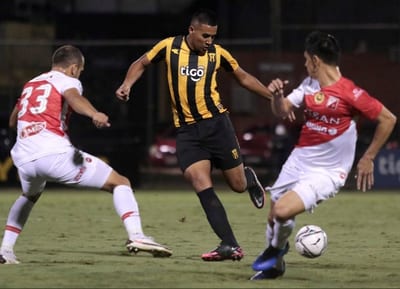 Dos partidos en simultáneo para definir el descenso