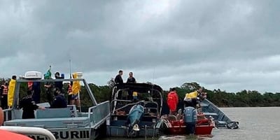 Reportan siete fallecidos en naufragio de barco-hotel sobre el río Paraguay