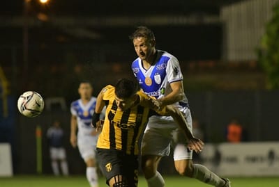 Guaraní resigna terreno al empatar ante Ameliano 