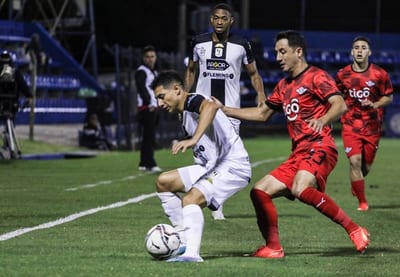 Tacuary golea a Libertad y se abre el campeonato