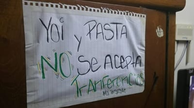 Vendía drogas y exhibía un cartel que aclaraba: “No acepto transferencias”