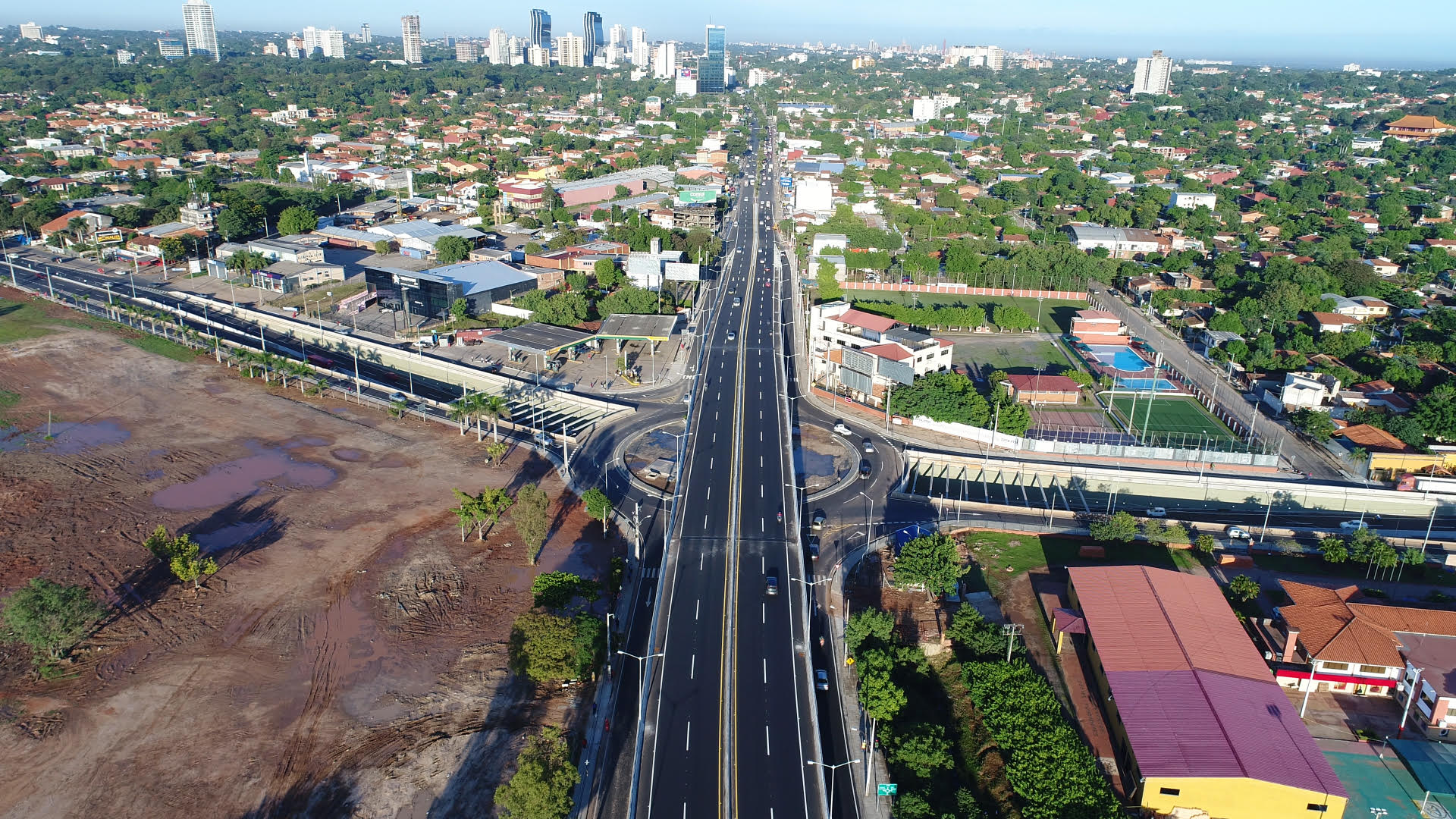 El s perviaducto de Madame Lynch y Aviadores del Chaco represent