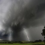 Viernes con lluvias y descenso de temperatura en el territorio nacional