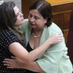 Senadora impulsa campaña por retorno de Kattya González al Congreso
