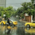 Lluvias y tormentas persistirán este jueves con temperaturas frescas