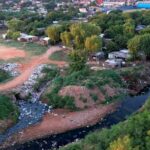 Asunción busca establecer plazos para la reubicación de industrias contaminantes en la Franja Costera