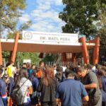 Estudiantes toman colegio en Caacupé y exigen renuncia de directora