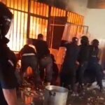 Ministerio de Justicia traslada a 23 cabecillas del motín en Emboscada