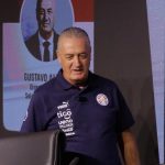 Alfaro prepara primera convocatoria para Eliminatorias 2026