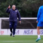 Gustavo Alfaro define formación del equipo para enfrentar a Uruguay