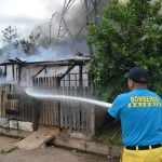 Incendio en la Chacarita afecta a 10 viviendas precarias