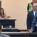 Tribunal revoca sentencia de expolicía por feminicidio