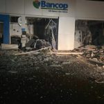 Explosivos y tiroteos en asalto bancario en Alto Paraná