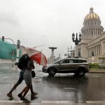 Alerta en el Caribe por avance del ciclón Rafael