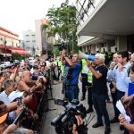 Protesta de trabajadores y jubilados contra Vicente Bataglia