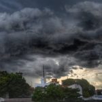 Viernes caluroso con lluvias y tormentas eléctricas según Meteorología