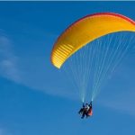 Accidente de parapente en Itauguá deja un fallecido y un herido