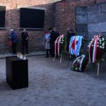 Mundo recuerda 80 años de la liberación de Auschwitz