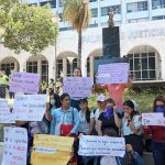 Mujeres protestaron ante el Poder Judicial por exclusión en el Colegio de Policías