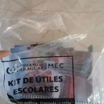 Denuncian retrasos en la entrega de kits escolares en el país